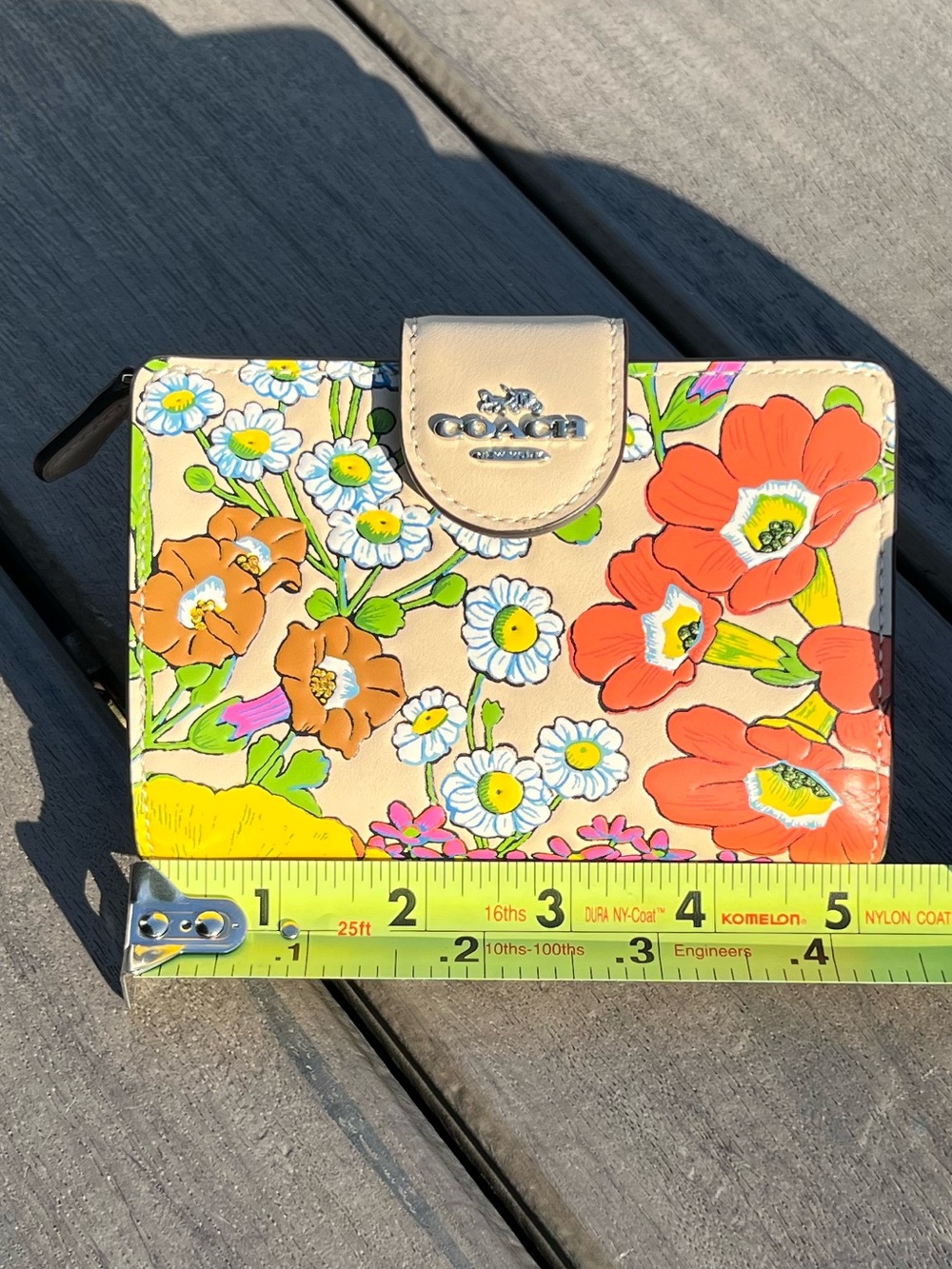 Coach; Limited Edition; Cream/Ivory & Multicolor Floral; Zip Wallet; 3.5x5in NWT - Picture 5 of 12